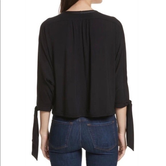 Free People Blouse Womens XS Black Keepin On Twist Front Tie Sleeves Keyhole - Picture 11 of 15